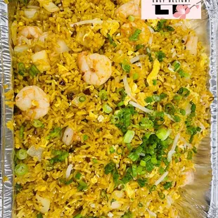 Shrimp fried rice party tray + egg