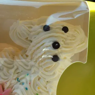 The &quot;lamb&quot; cake.. seriously i know it&apos;s a dog a Yorkie Cake.