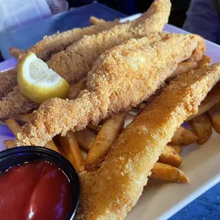 Catfish.... Maybe??  Another Yelper says it's Swai.  I can't tell.  I had RB&amp;R, lol.