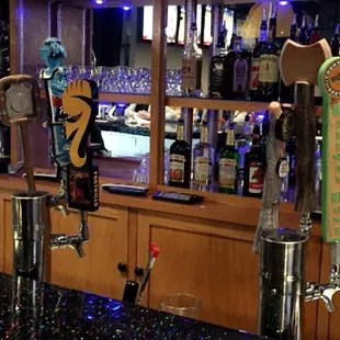 Bar taps