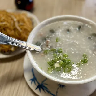 103. Pork and Preserved Egg Porridge