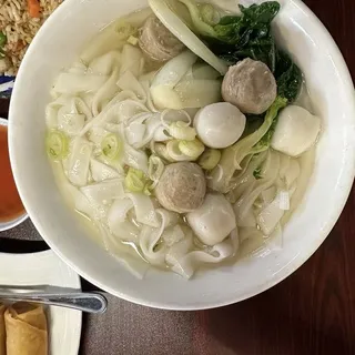 147. Beef Ball and Fish Ball Noodle Soup