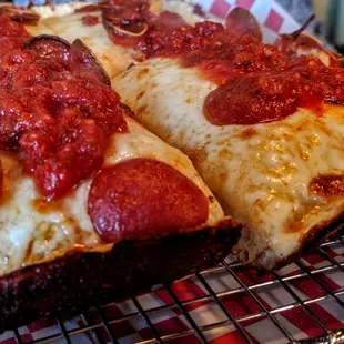 Regardless of style, all the pizza choices are winners