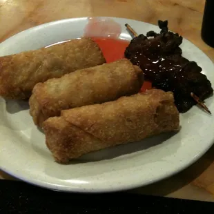 Egg rolls with sweet and sour sauce
