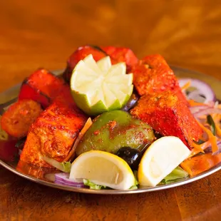 PANEER TIKKA (GF)
housemade cheese skewered with onions and peppers, marinated in a fennel masala