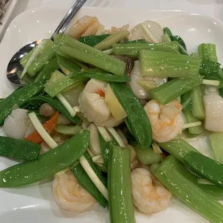East Ocean Fried Seafood Platter