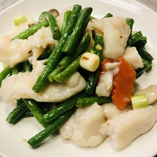 Fried Rock Cod Fillet with Sweet and Sour Sauce