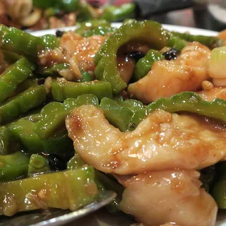Sizzling Chicken with Black Bean Sauce