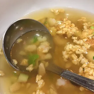 Sizzling Rice Soup with Seafood