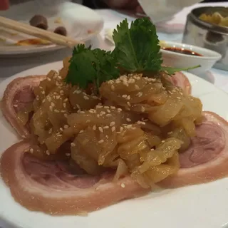 Jelly Fish with Pork Shank