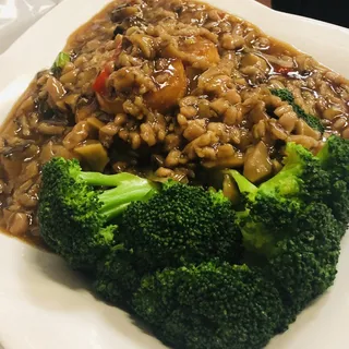 Spicy Minced pork Over Japanese Egg Tofu