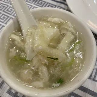 Fish Maw Soup with Fresh Crabmeat Nom