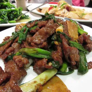 Ginger and Scallions Beef