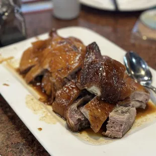 East Pearl Restaurant