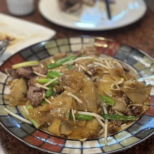 Beef Chow Foon (Hu Tieu Ap Chao Thit Bo)