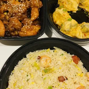 Sesame Chicken Spicy Shrimp Dumpling Hong Kong Style Young Chow Fried Rice