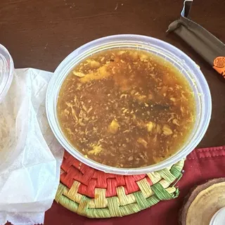 E2. Hot & Sour Soup 酸辣湯