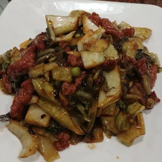 CR6. Beef with Sour Cabbage 酸菜牛肉