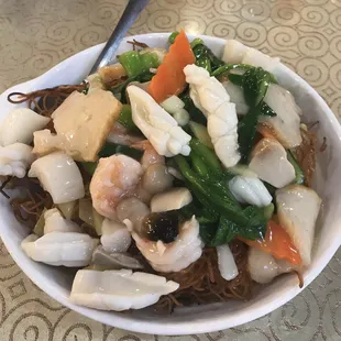 Seafood Pan Fried Noodles