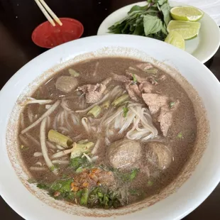 Thai Boat Noodle