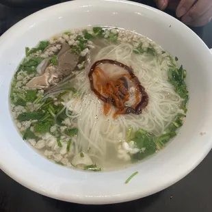 Phonm penh rice noodles soup