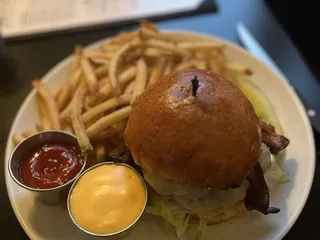 Buckley's Restaurant & Bar