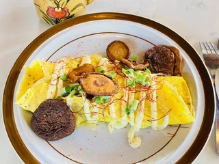 Uncle Wolfie's Breakfast Tavern