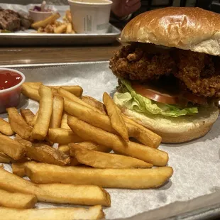 Buttermilk chicken pub sandwich