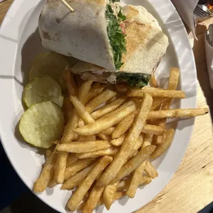 Chicken Caesar wrap with fries