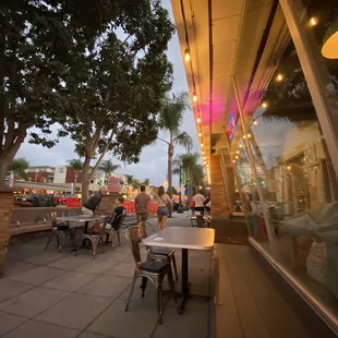 Front dining area.