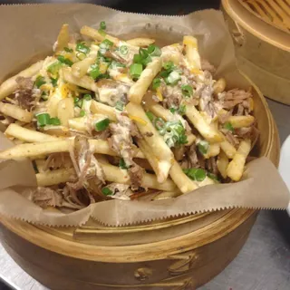 Carnitas Fries EV