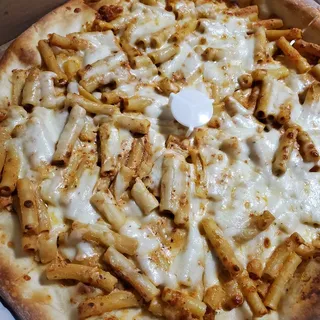 Baked Ziti Pizza