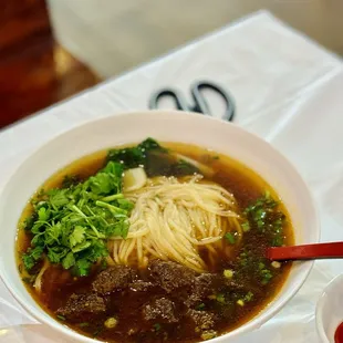 紅燒牛肉麵