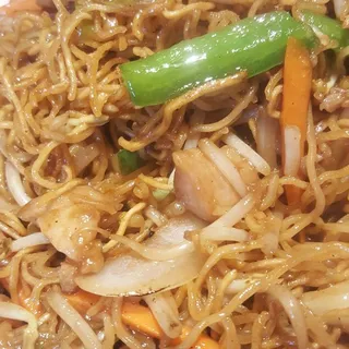 Chicken Lo Mein