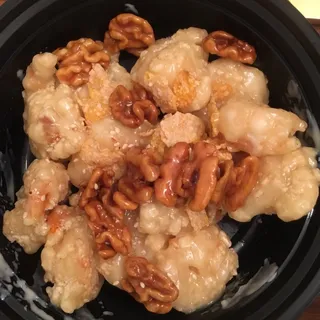 Walnuts Shrimp with Mayonnaise Sauce