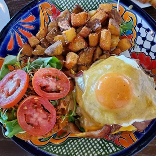 The Rise N&apos;Shiner, delicious burger
