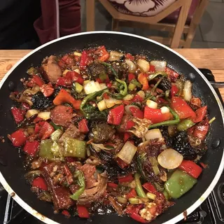 C36 Steamed Smoked Chicken With Fertmented Black Bear&pepper