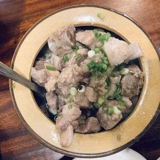 Steamed Pork Chops with Taro