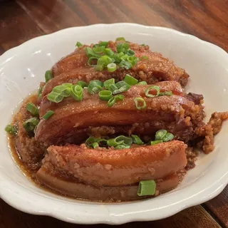 Steamed Pork with Rice Flour