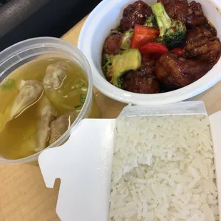 Sesame chicken lunch.