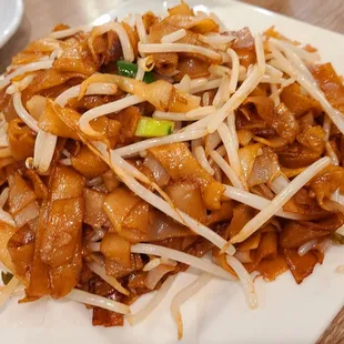 Beef chow fun