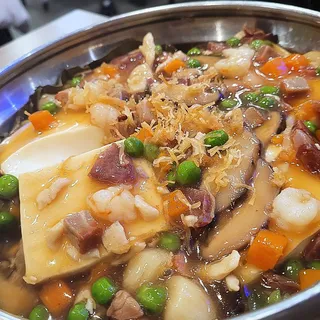 Steam Tofu with Seafood