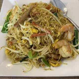 Singapore Style Rice Noodle