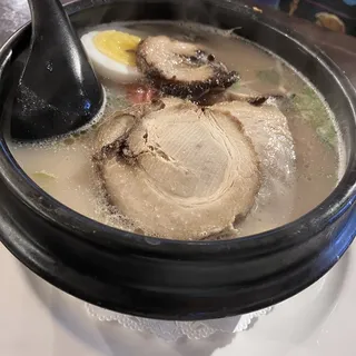 Tonkotsu Ramen Noodle Soup