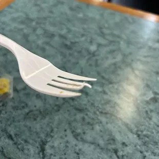 Plasticware sucks
