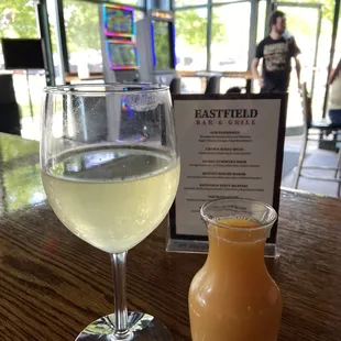 $5 mimosa on sundays