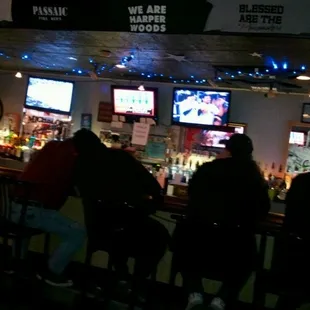 Eastpointe Pub