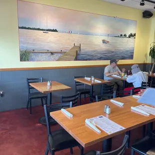 sushi and sashimi, interior