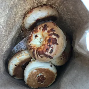 Dozen Bagels