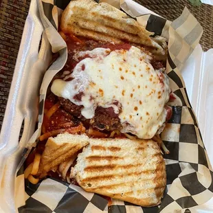 Chicken Parmesan - Really good chicken. Solid dish.